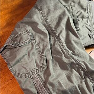 Style & Co Green Crop Cargo Pants